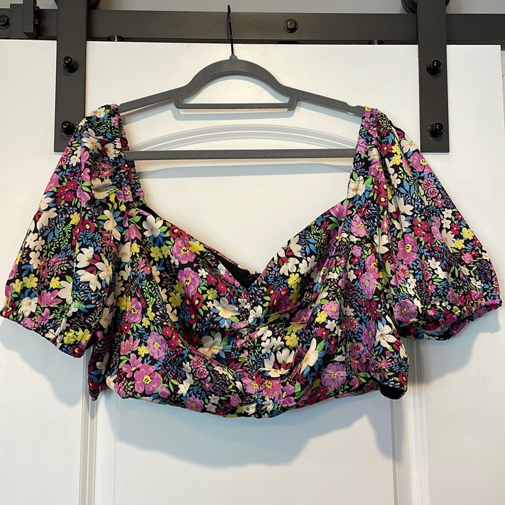 Floral print silky crop top